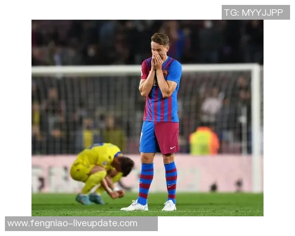 中超赛场惊现冷门巴萨逆转里昂引发全场狂欢