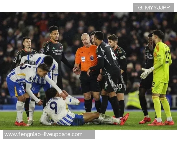 意甲激战AC米兰逆转阿森纳争议判罚引发全场沸腾 意甲激战AC米兰逆转阿森纳争议判罚引发全场沸腾