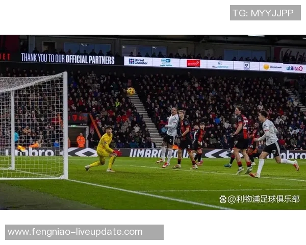 中超热战利物浦大胜巴黎红牌事件引发全场轰动与转会传闻交织